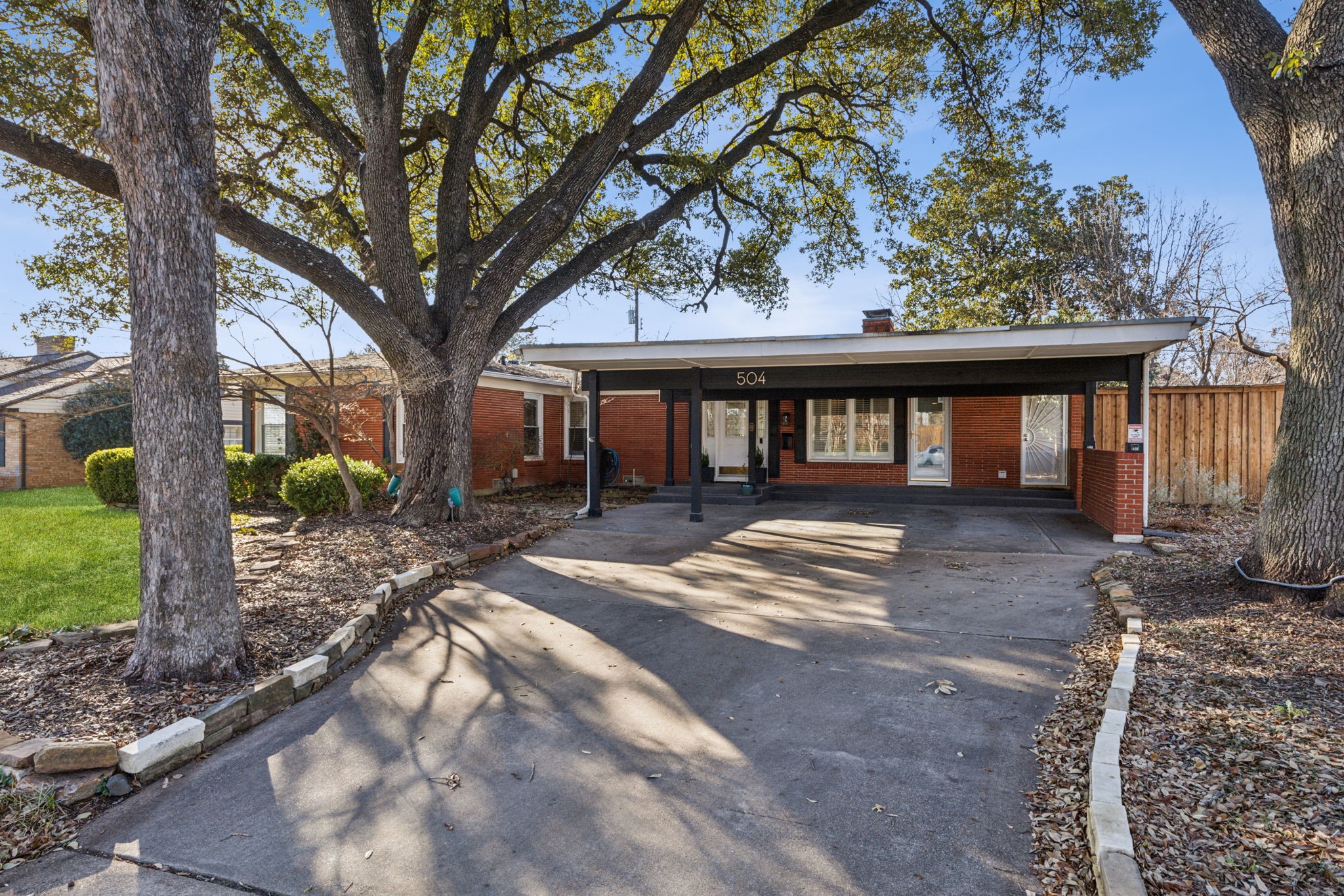 504 Monssen Drive