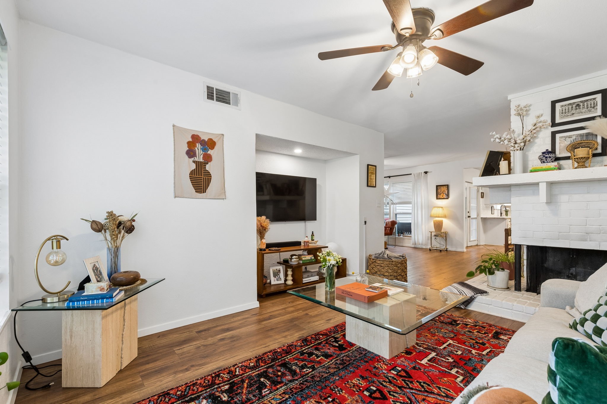 4921 Rollingwood Court