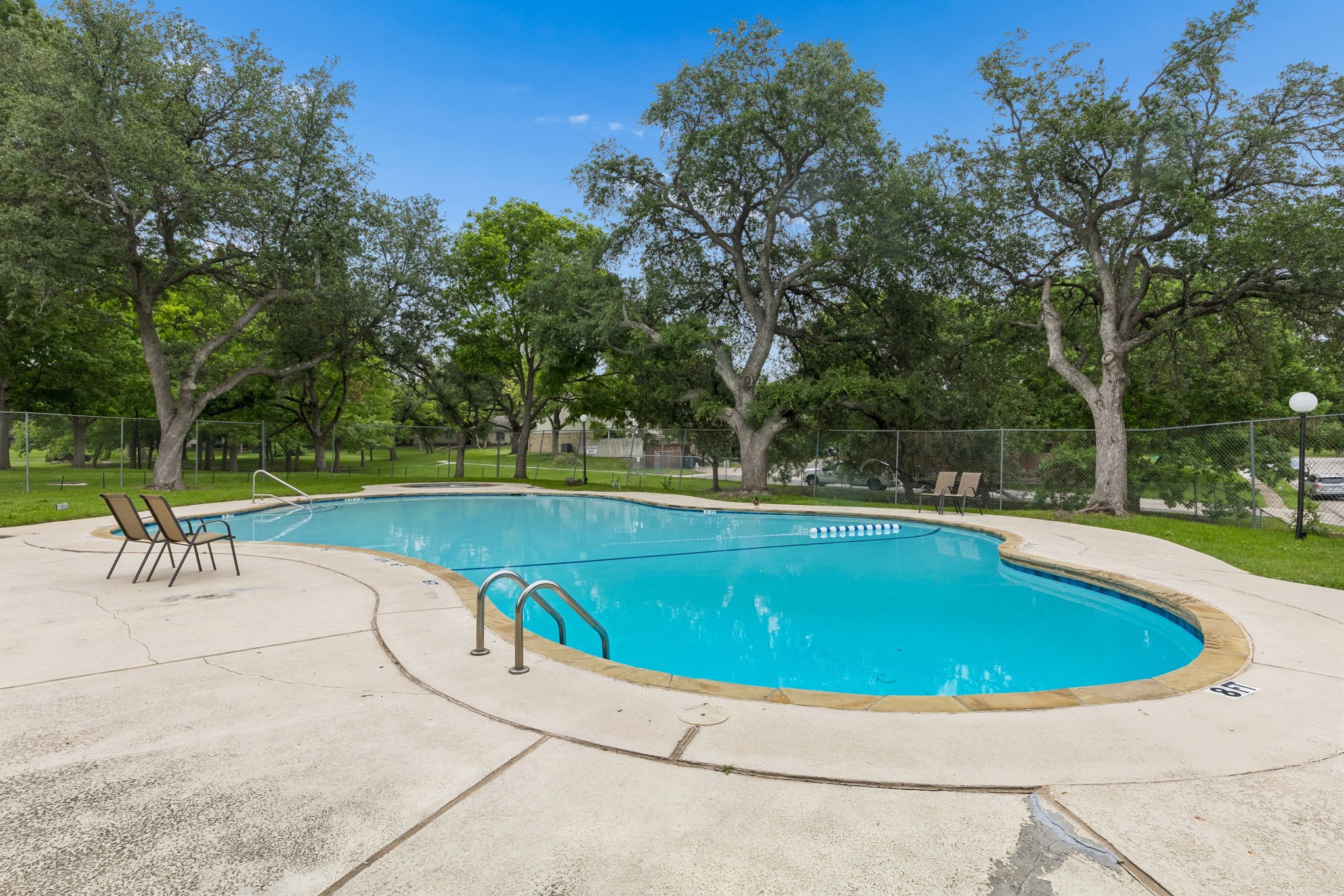 4921 Rollingwood Court