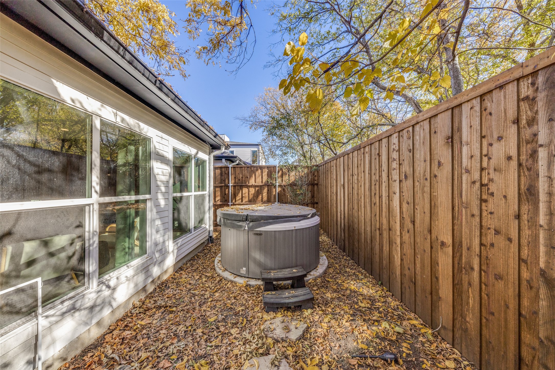 1116 Muncie Avenue