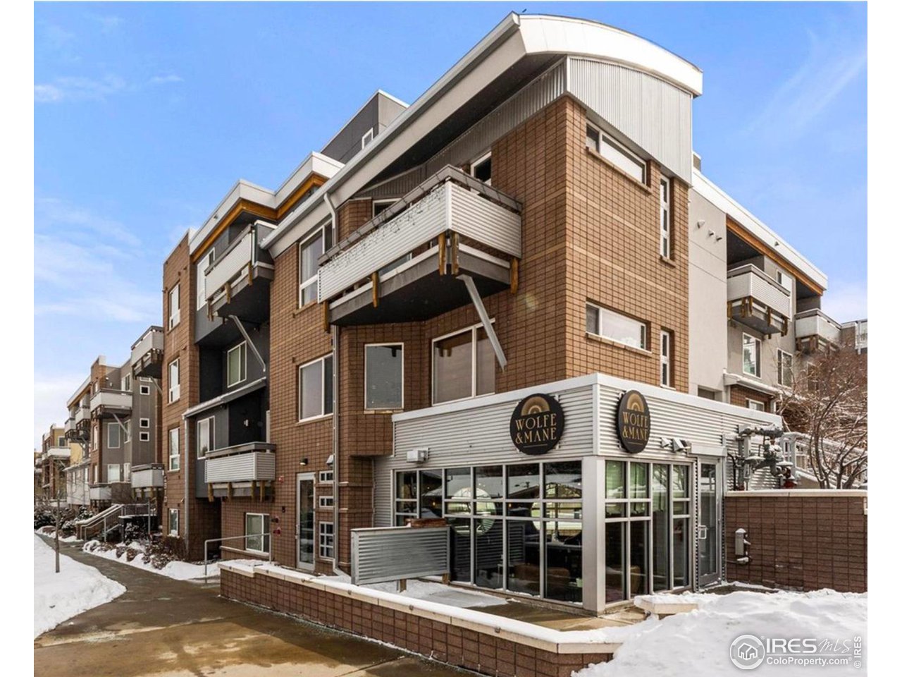 2810 E College Ave 305