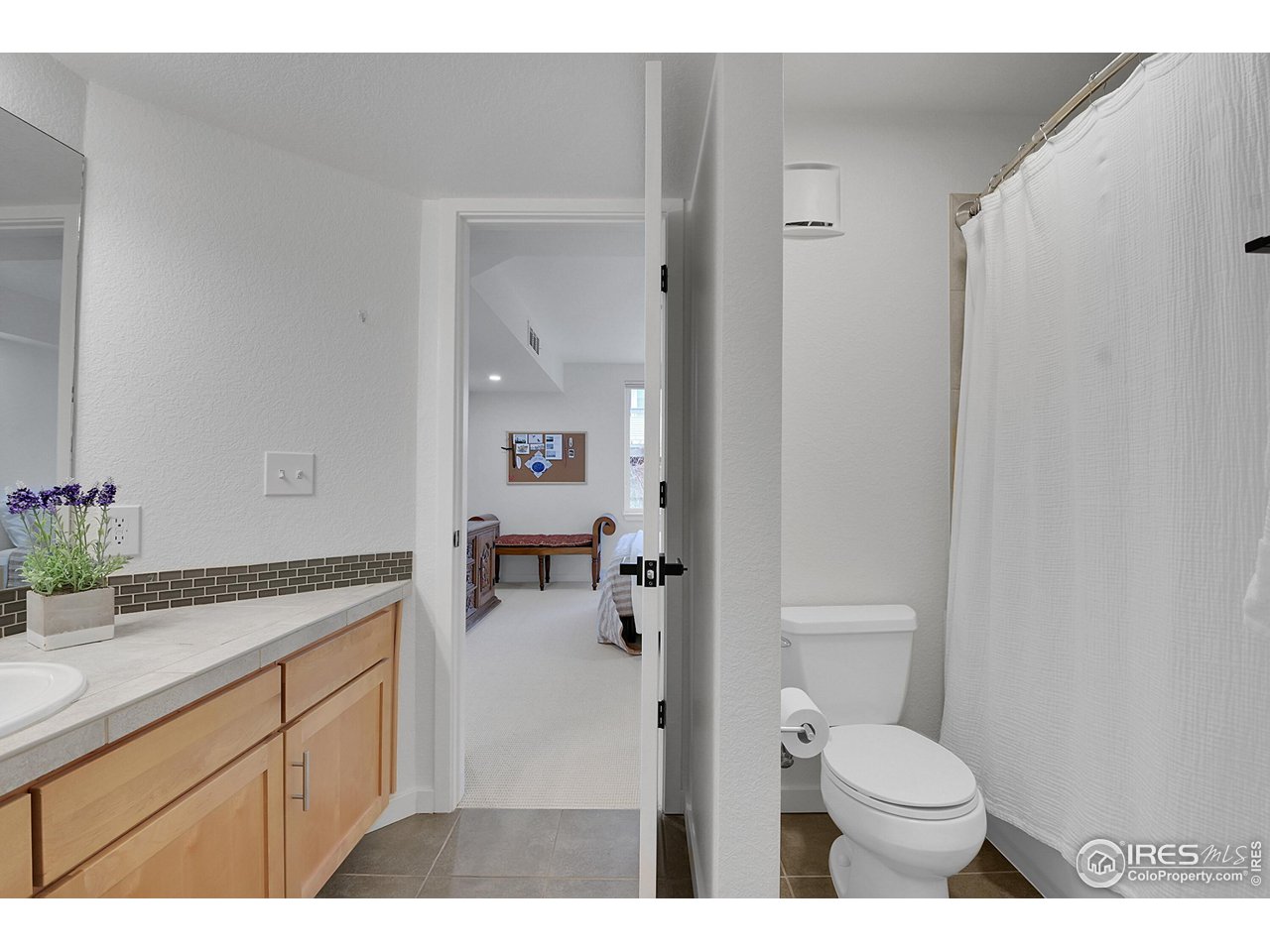 2810 E College Ave 305