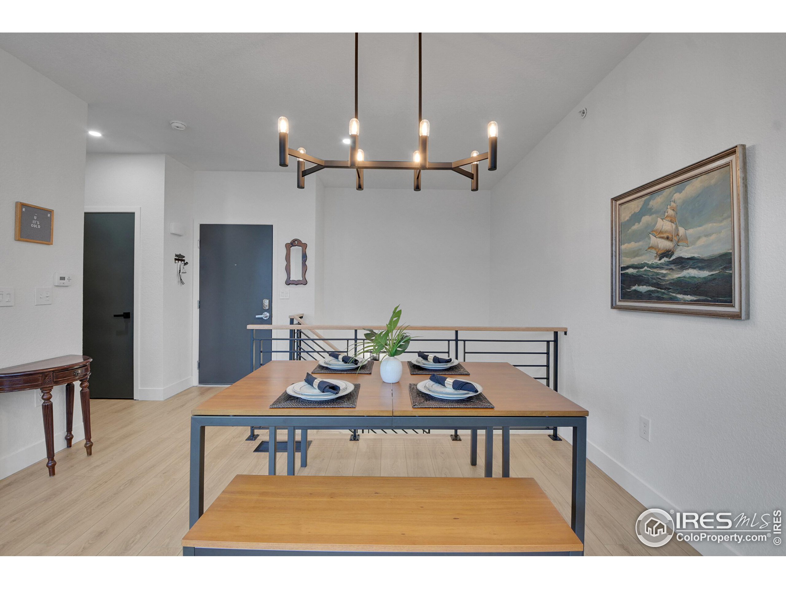 2810 E College Ave 305