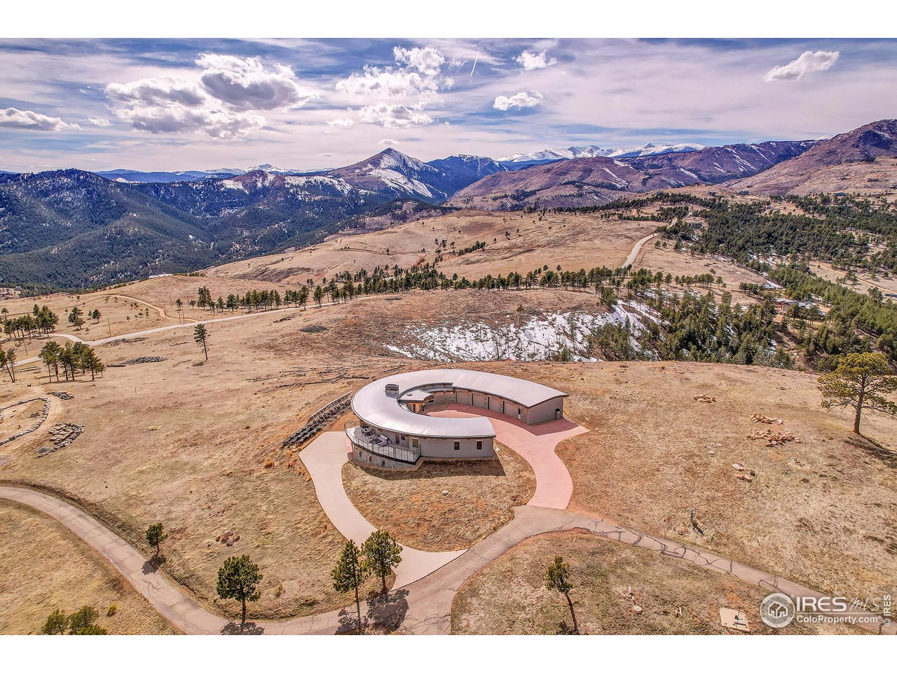 4604 Sunshine Canyon Dr