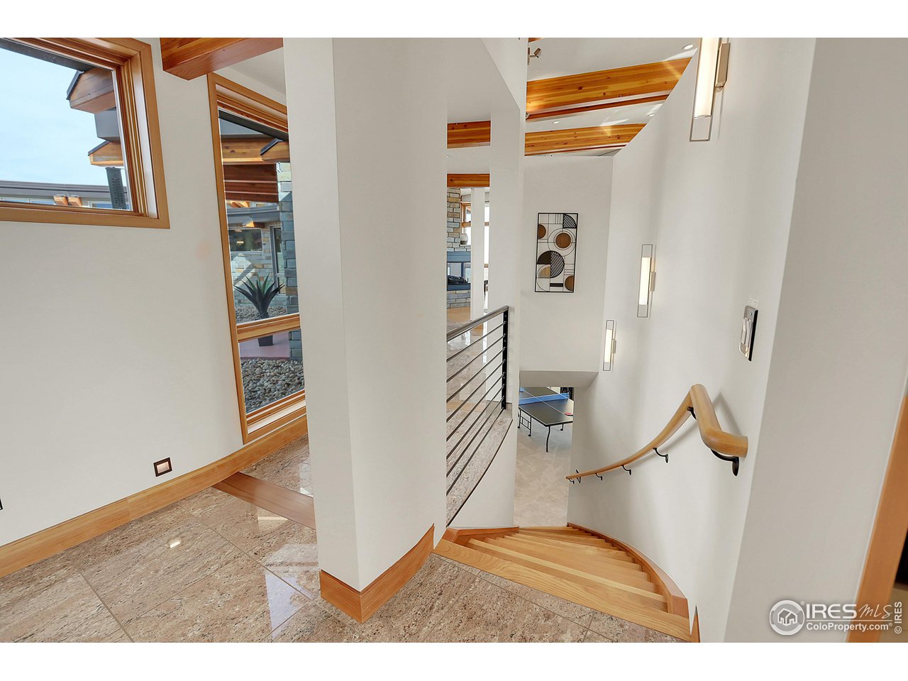 4604 Sunshine Canyon Dr