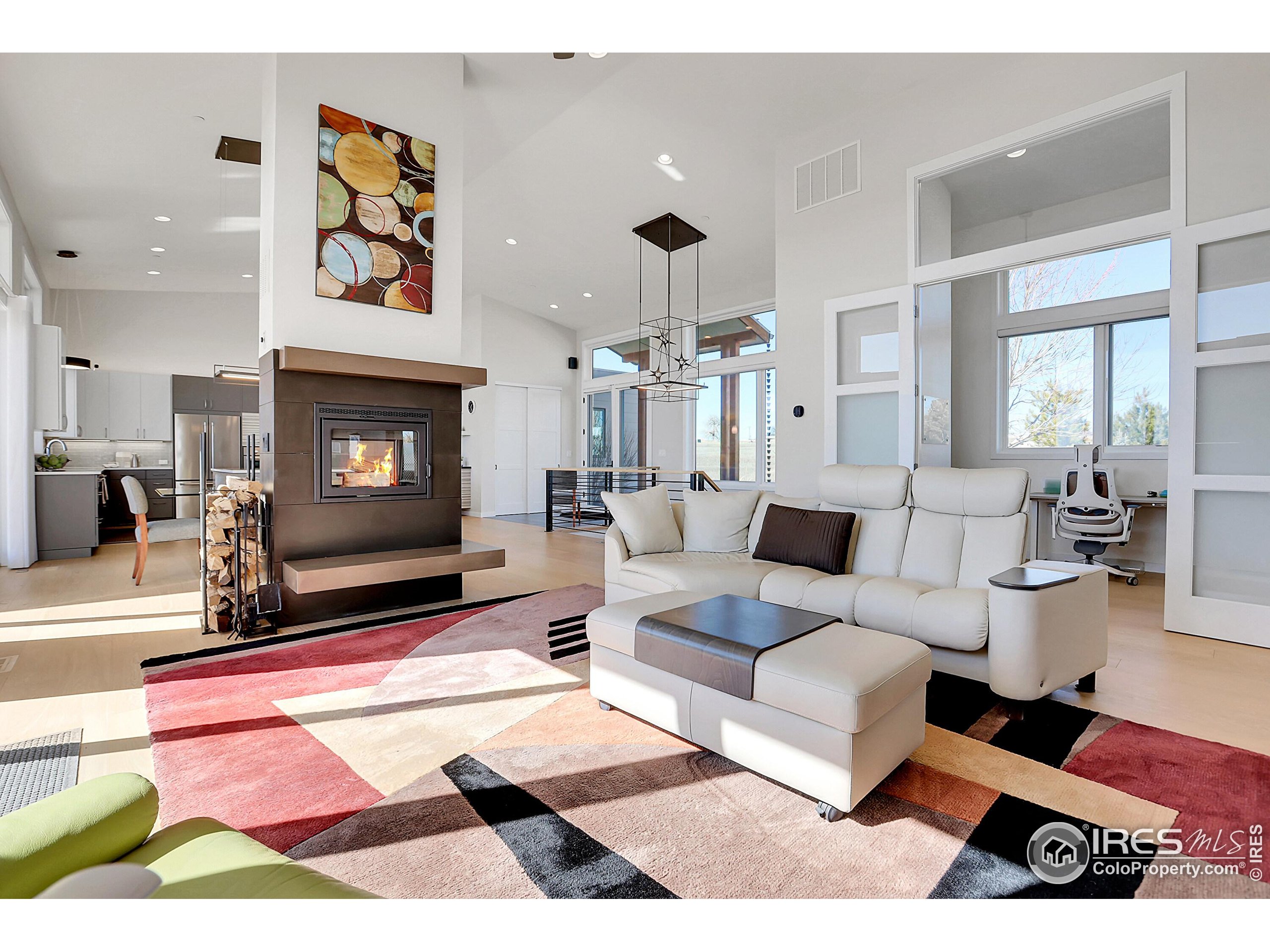 11251 Lookout Dr