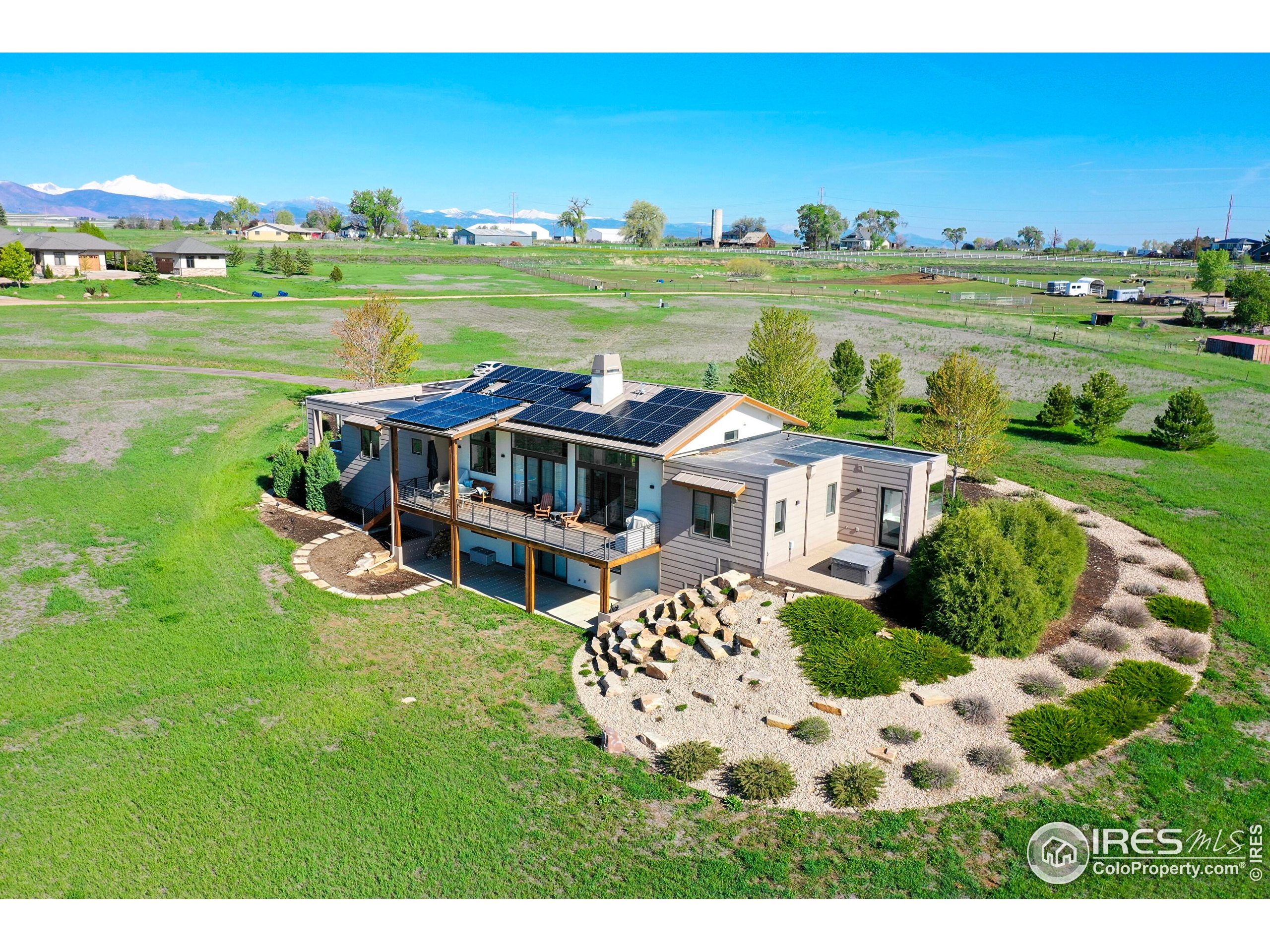 11251 Lookout Dr