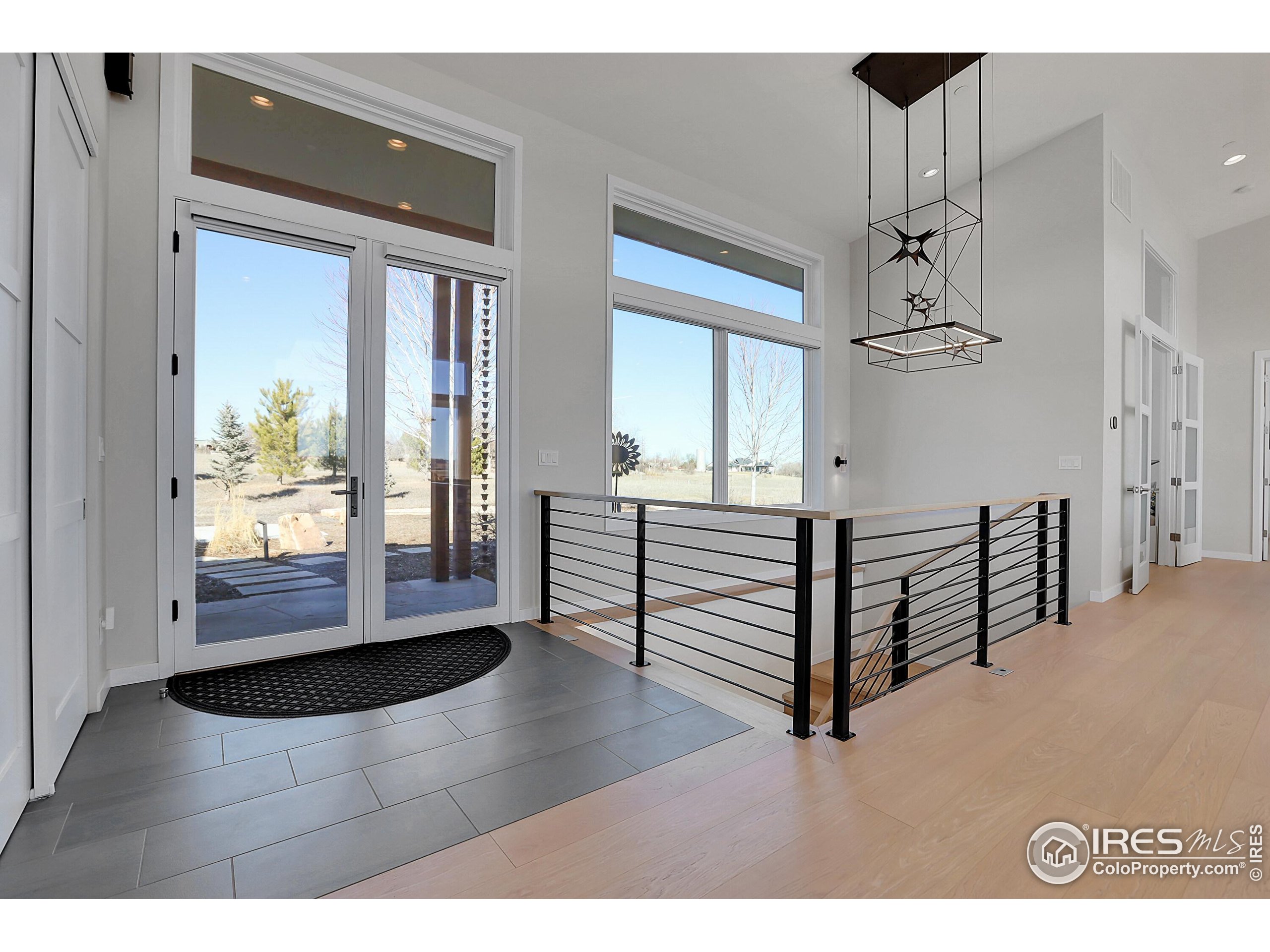 11251 Lookout Dr