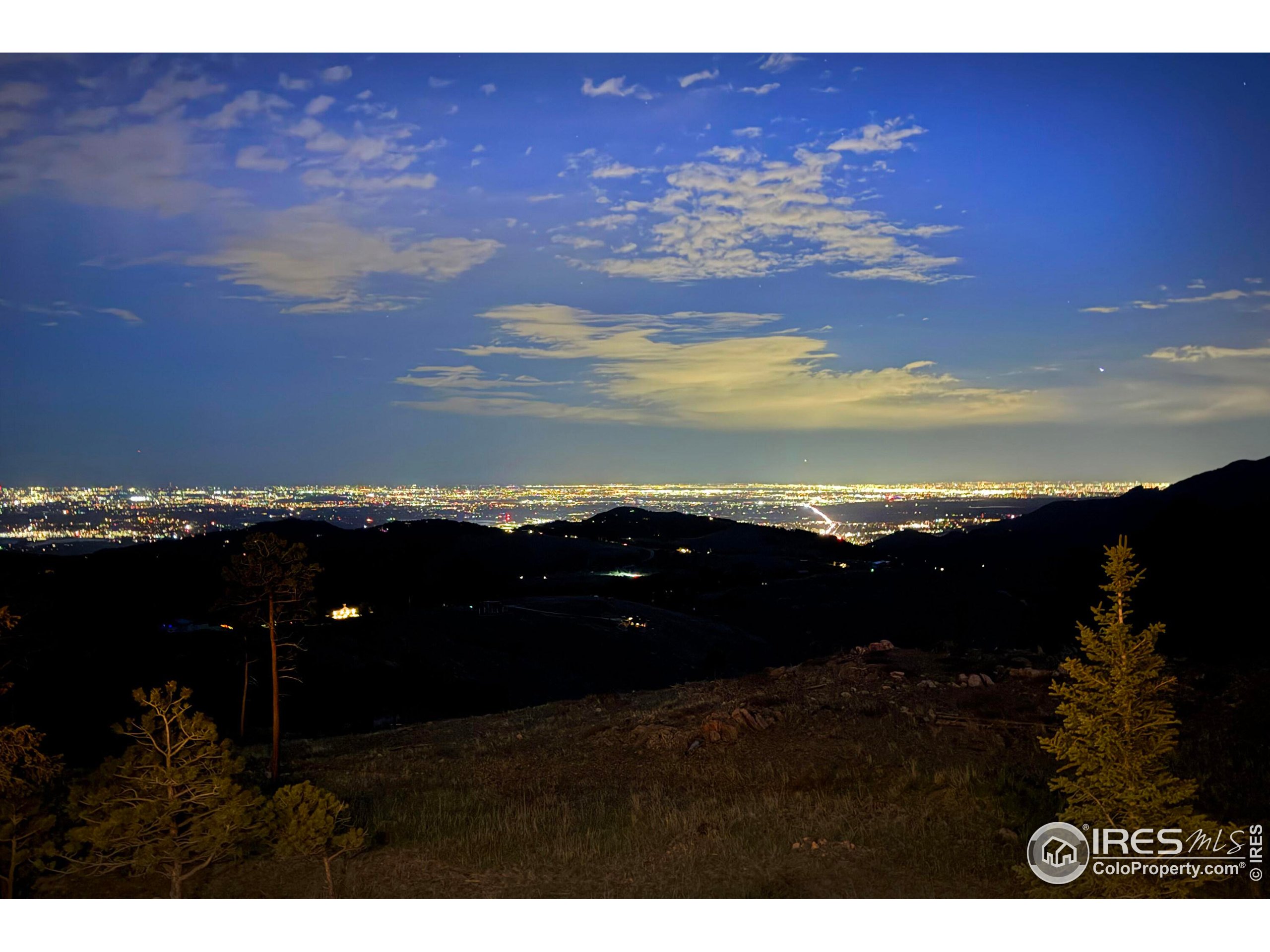 6553 Sunshine Canyon Dr