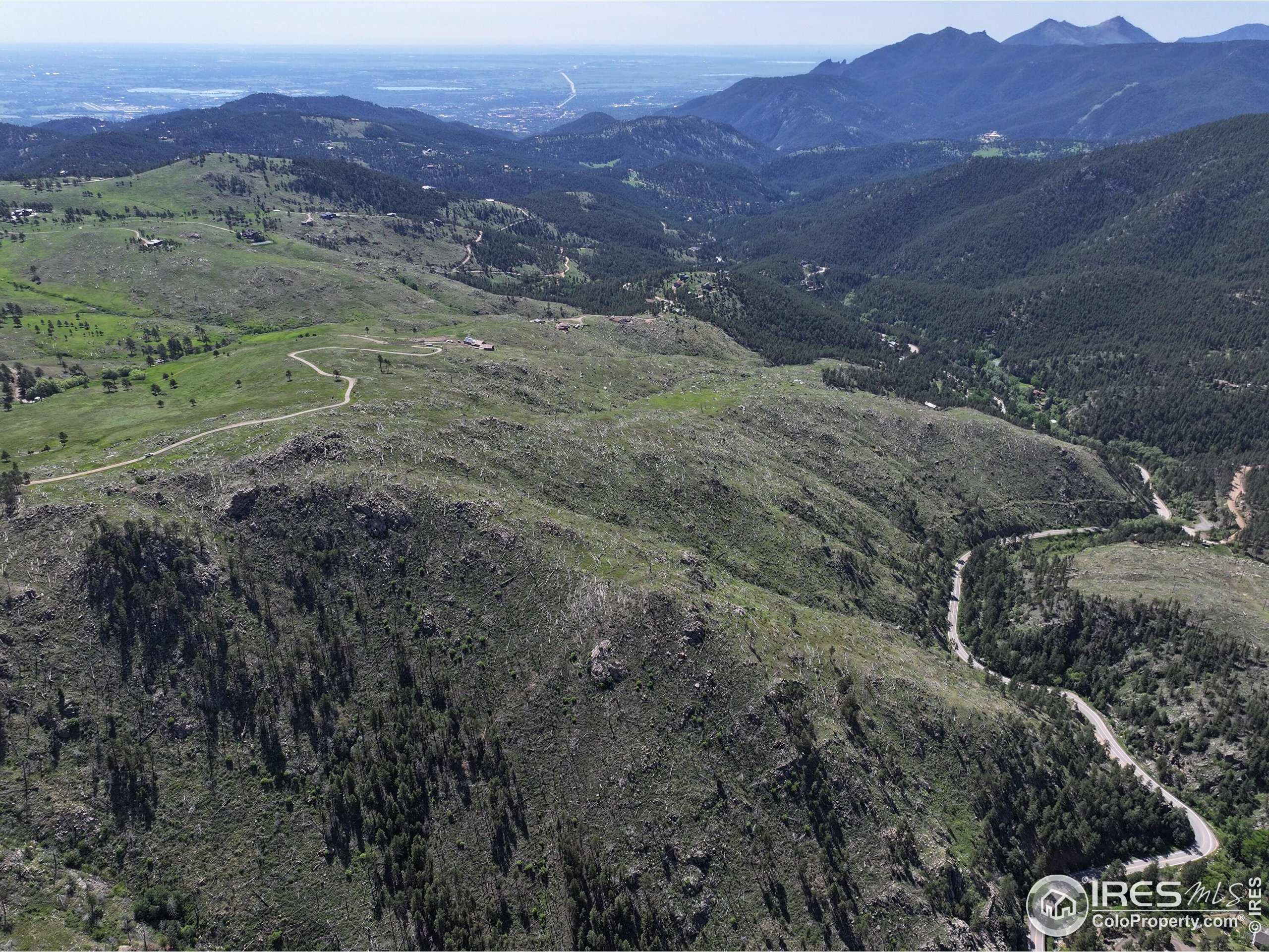 5405 Sunshine Canyon Dr