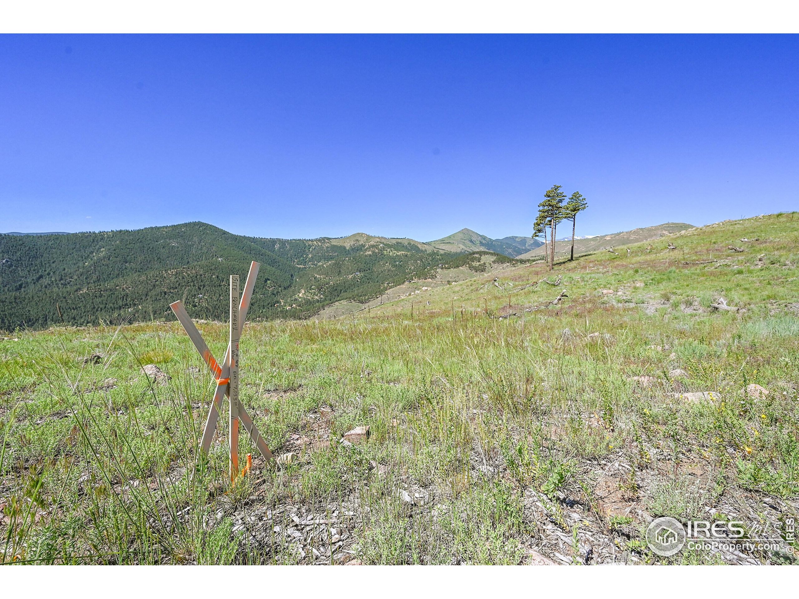 5405 Sunshine Canyon Dr