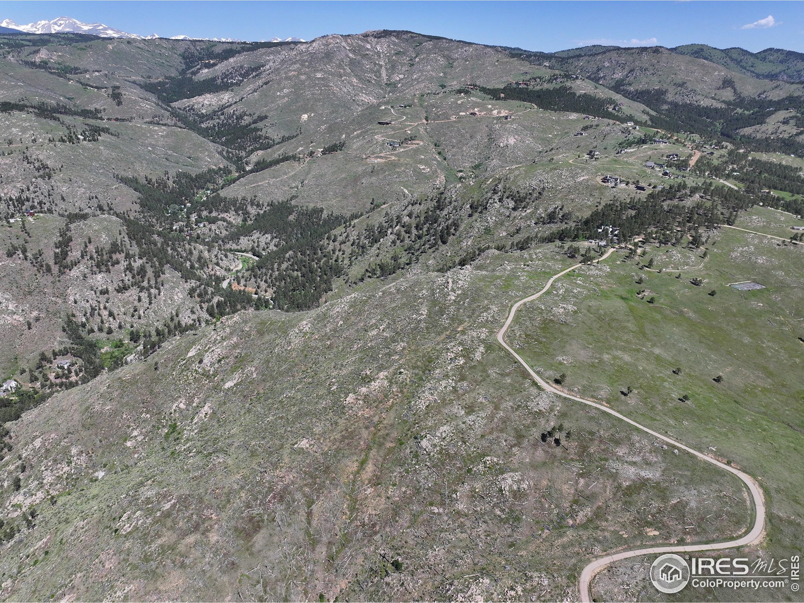 5405 Sunshine Canyon Dr