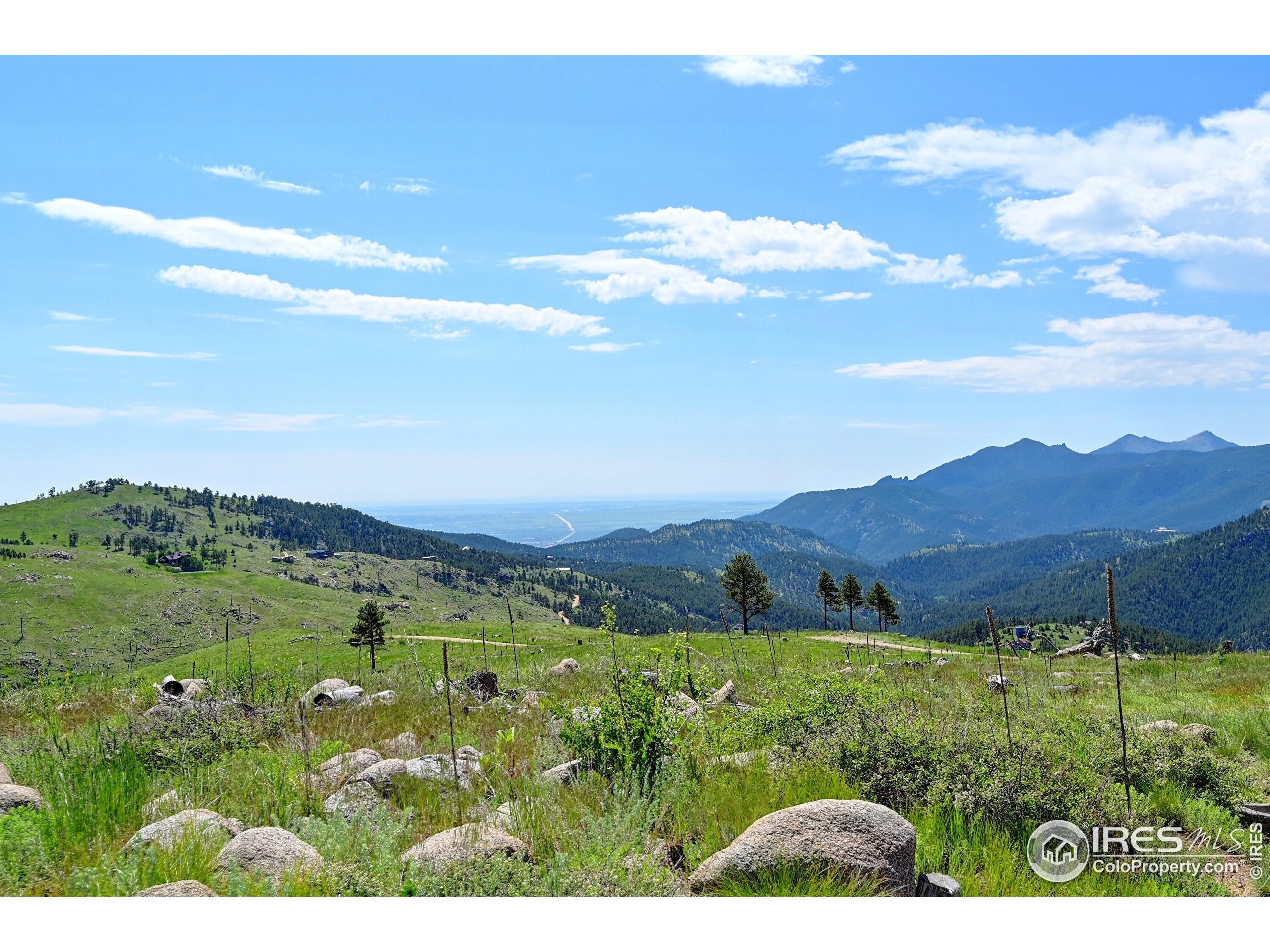 5405 Sunshine Canyon Dr