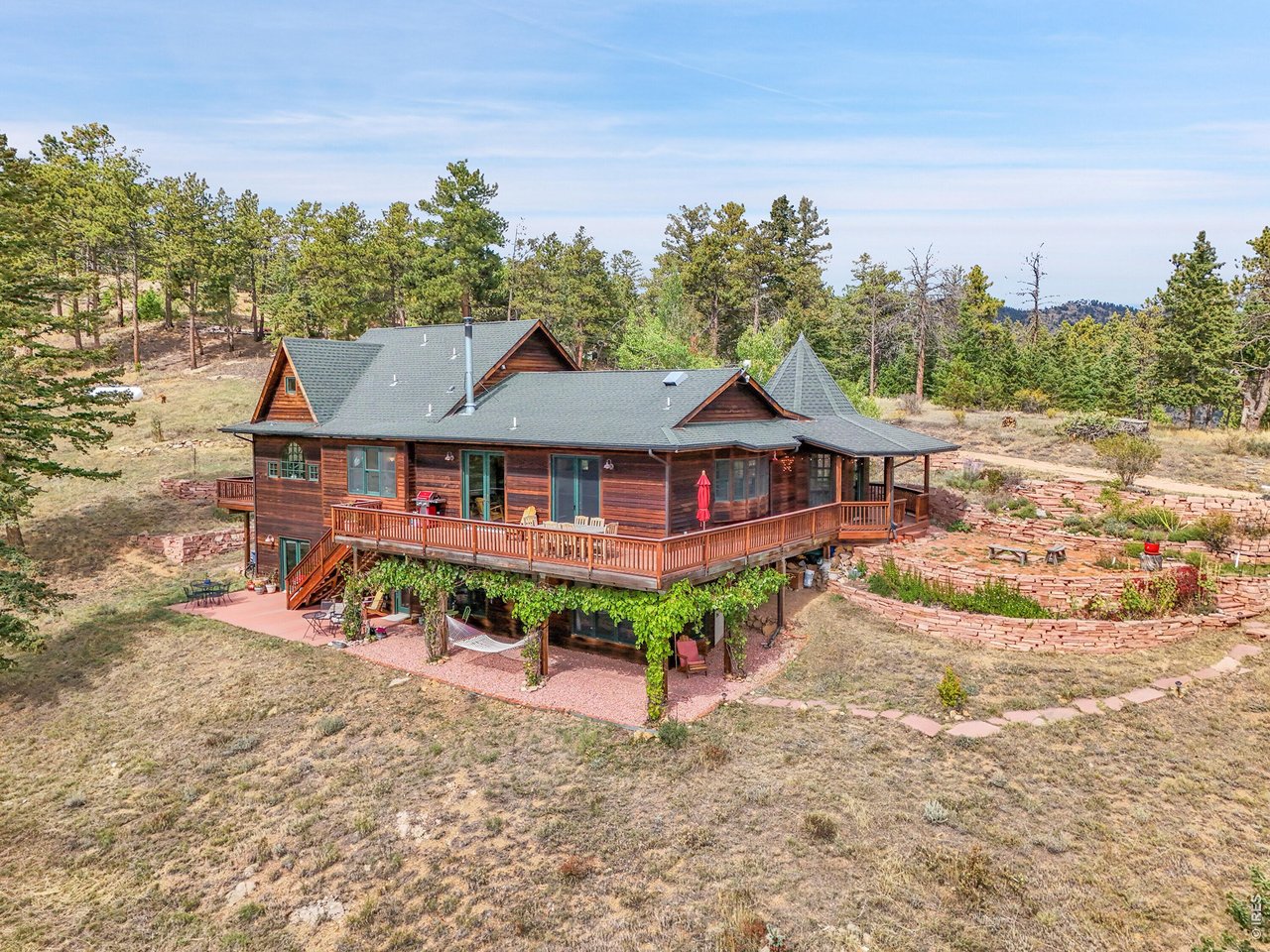 1689 County Road 83