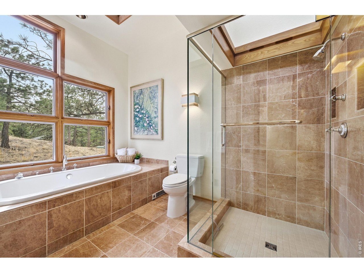 3367 Sunshine Canyon Dr