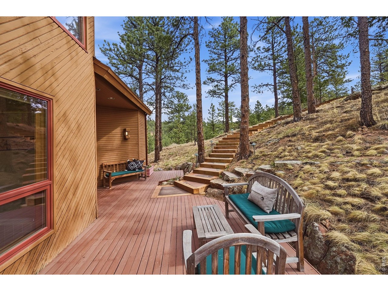 3367 Sunshine Canyon Dr