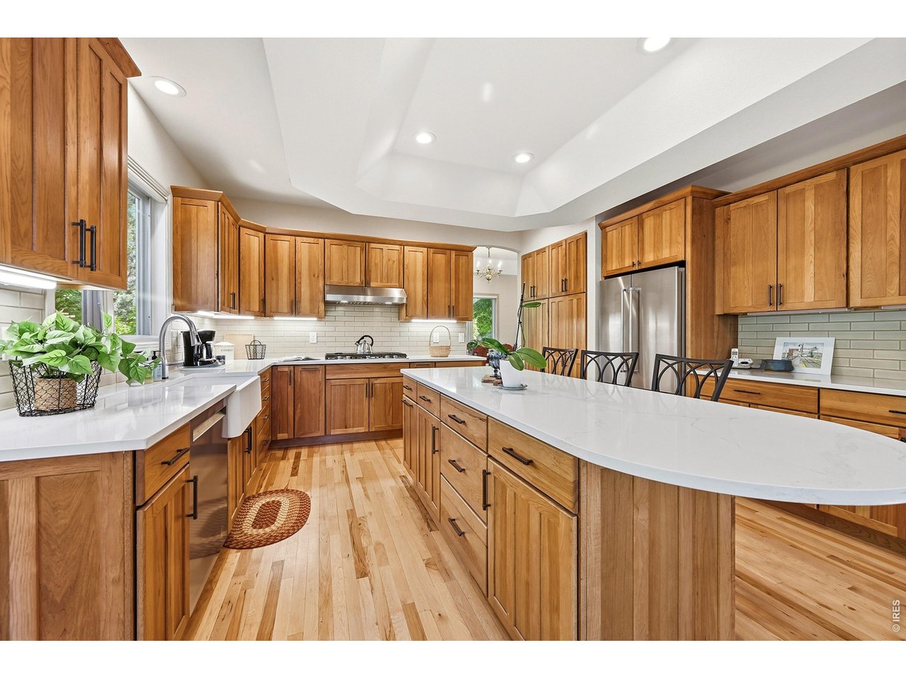 547 Sawtooth Pt