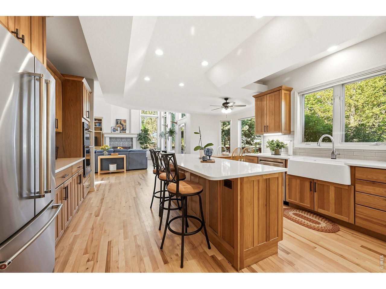 547 Sawtooth Pt
