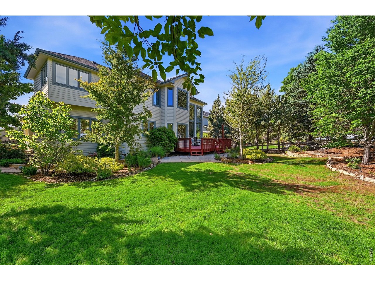 547 Sawtooth Pt
