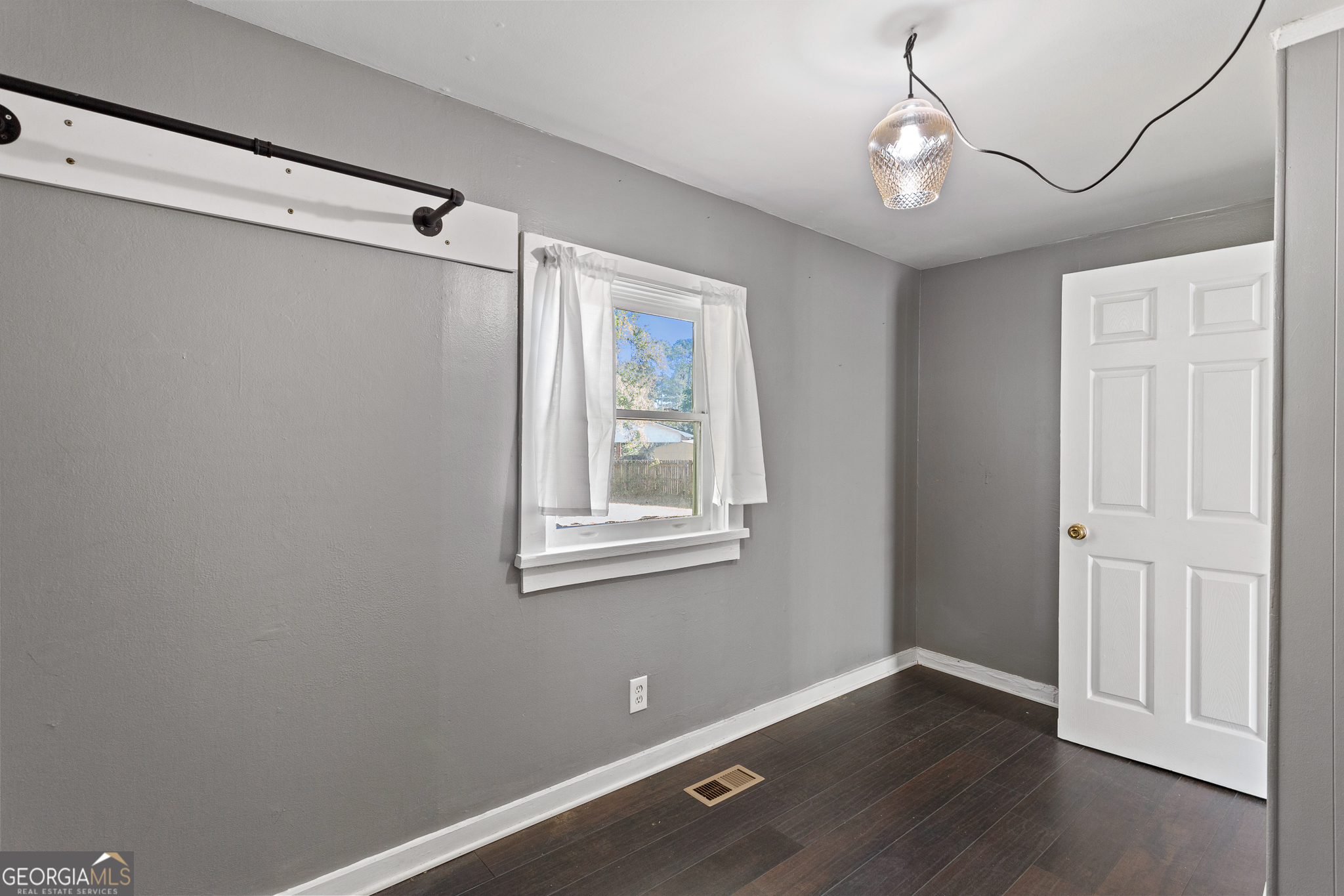 2730 Hembree Road SW