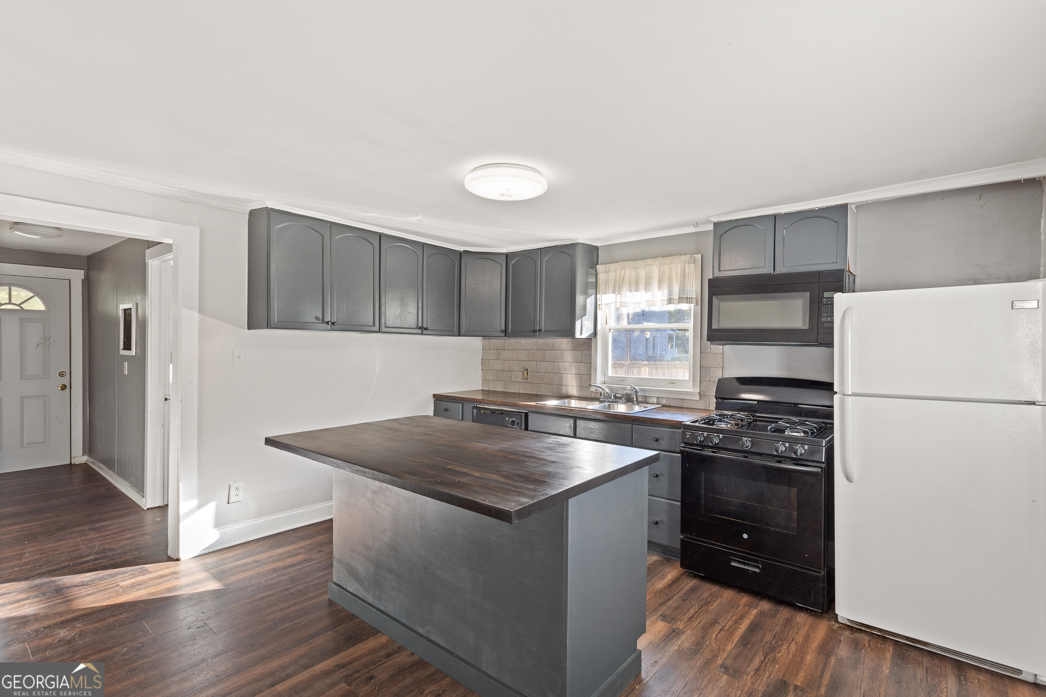 2730 Hembree Road SW