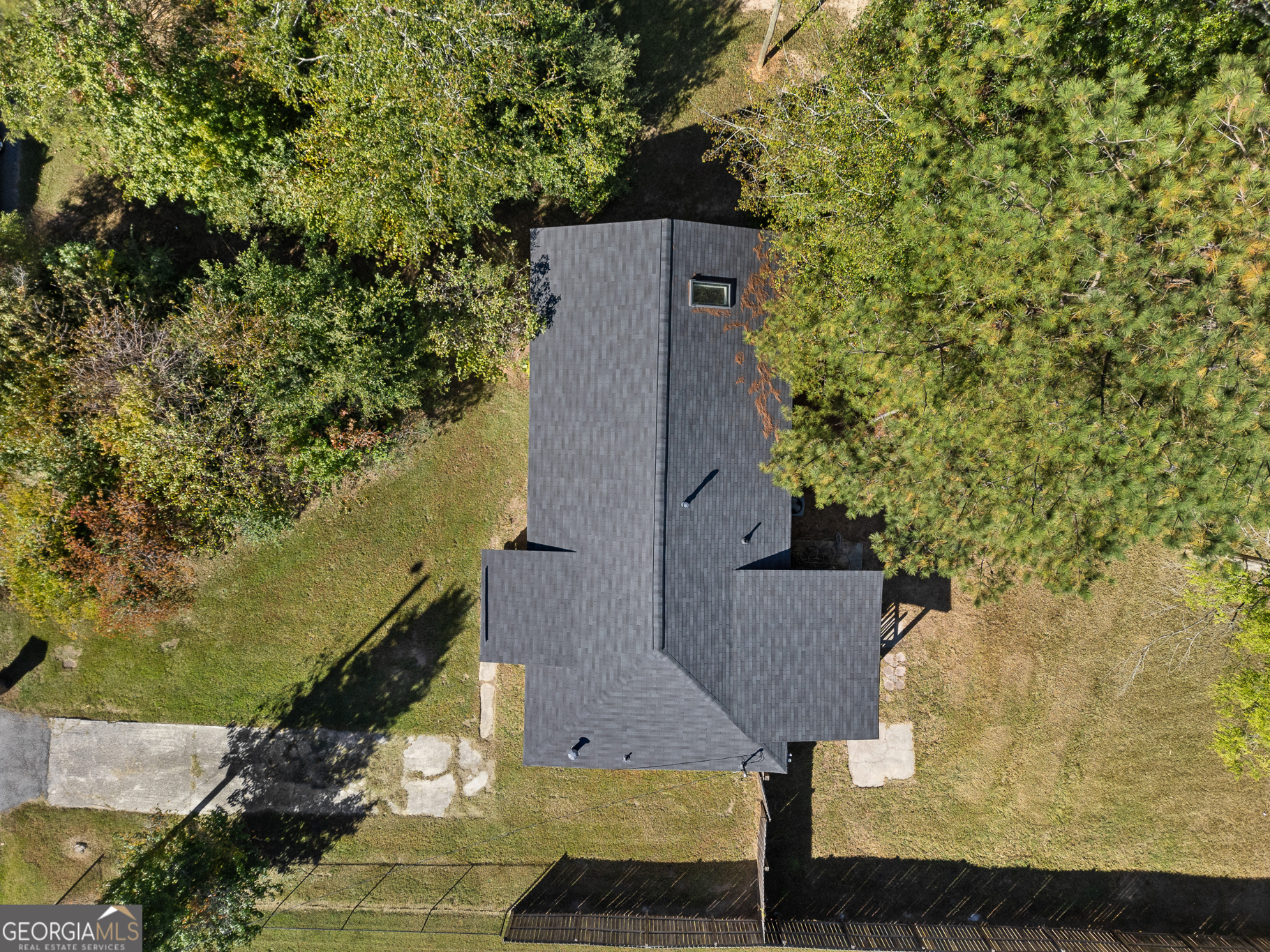 2730 Hembree Road SW