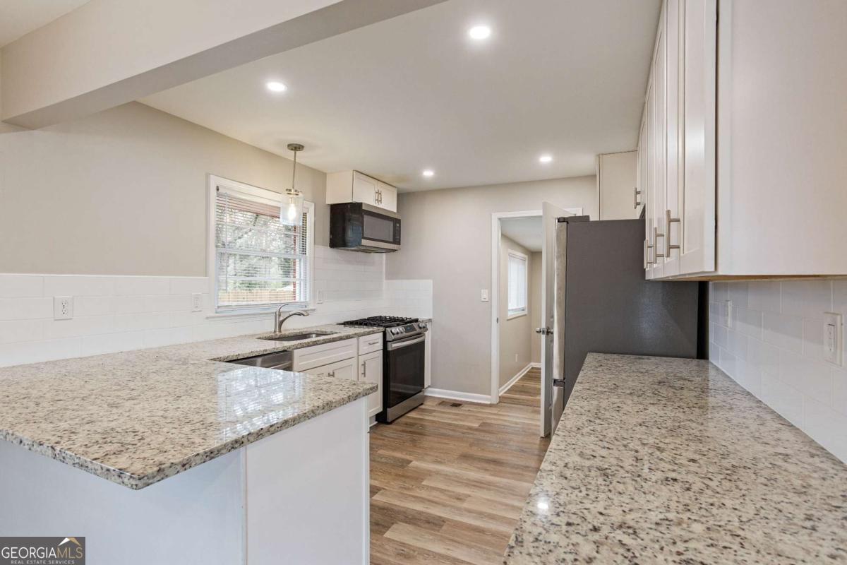 1077 Curtis Drive