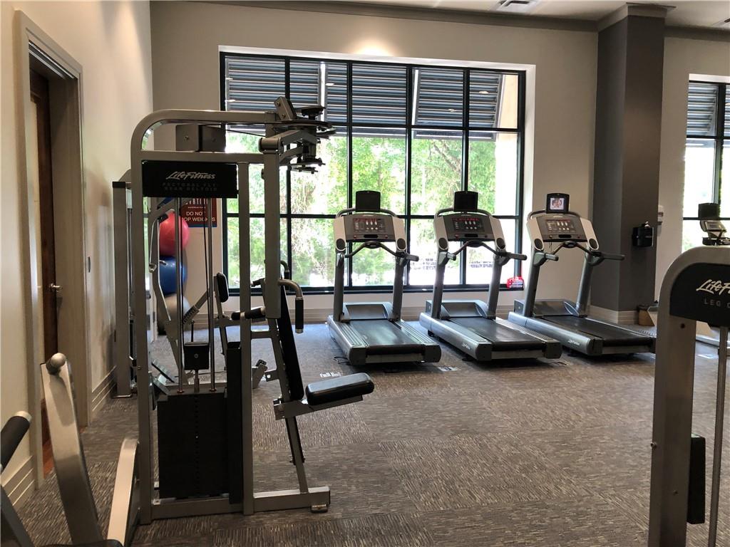 3040 Peachtree Road NW Unit 813