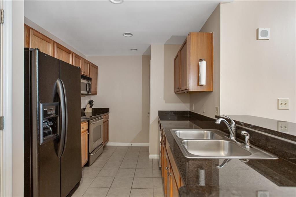 3040 Peachtree Road NW Unit 813