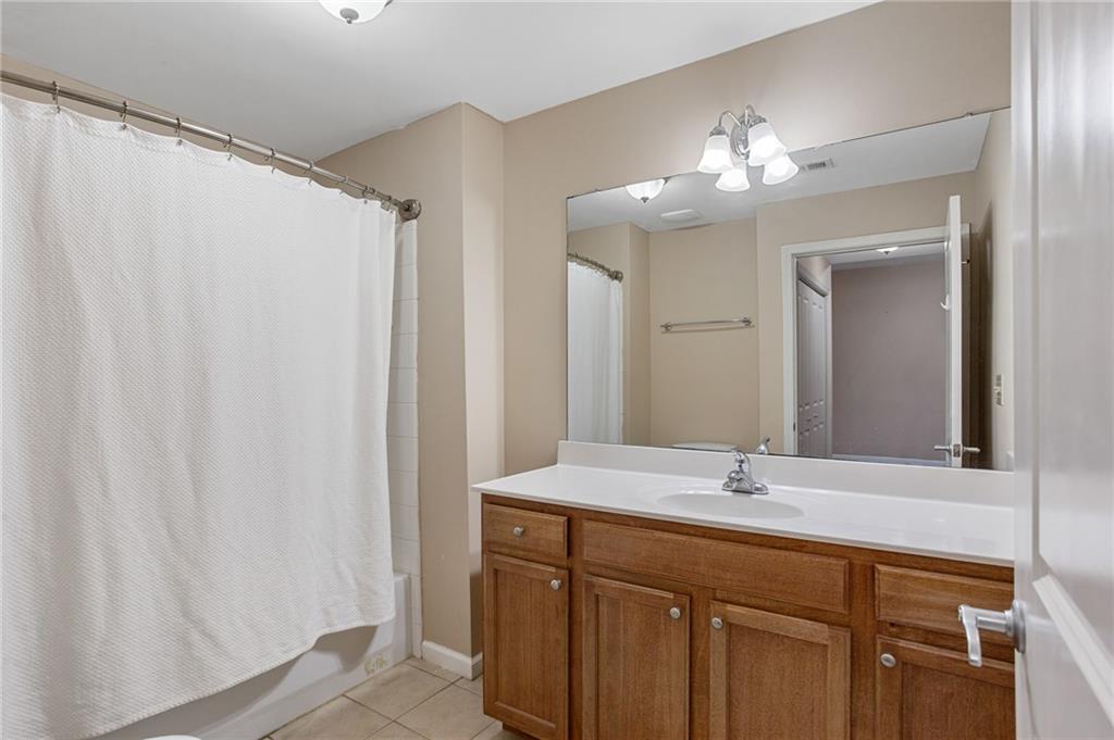 3040 Peachtree Road NW Unit 813