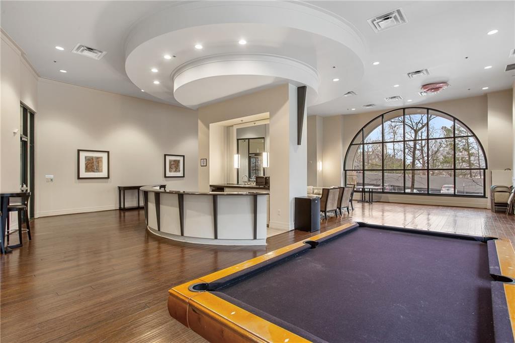 3040 Peachtree Road NW Unit 813