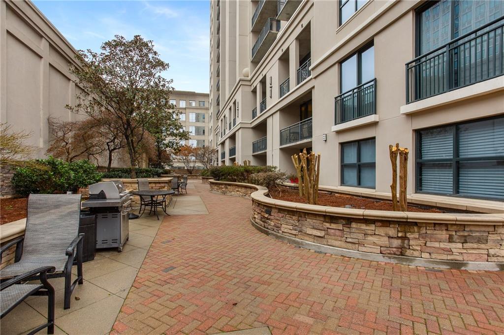 3040 Peachtree Road NW Unit 813