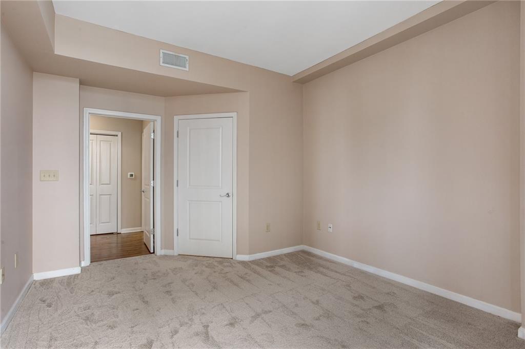 3040 Peachtree Road NW Unit 813