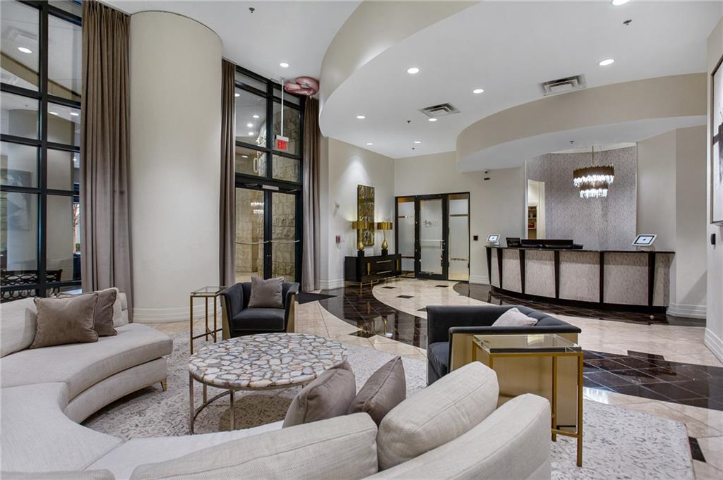 3040 Peachtree Road NW Unit 813