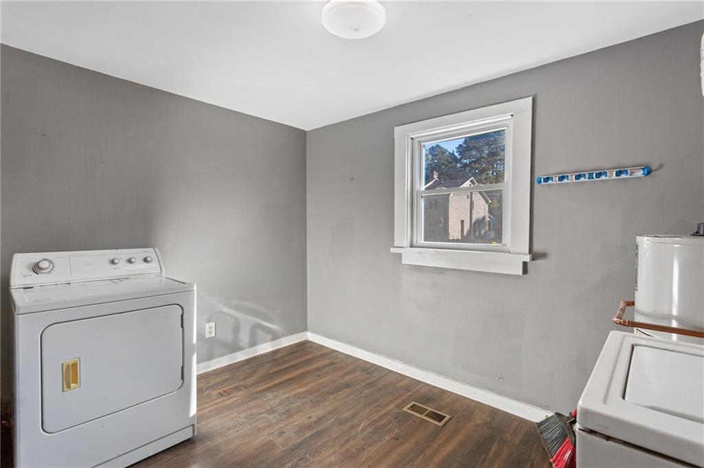 2730 Hembree Road SW