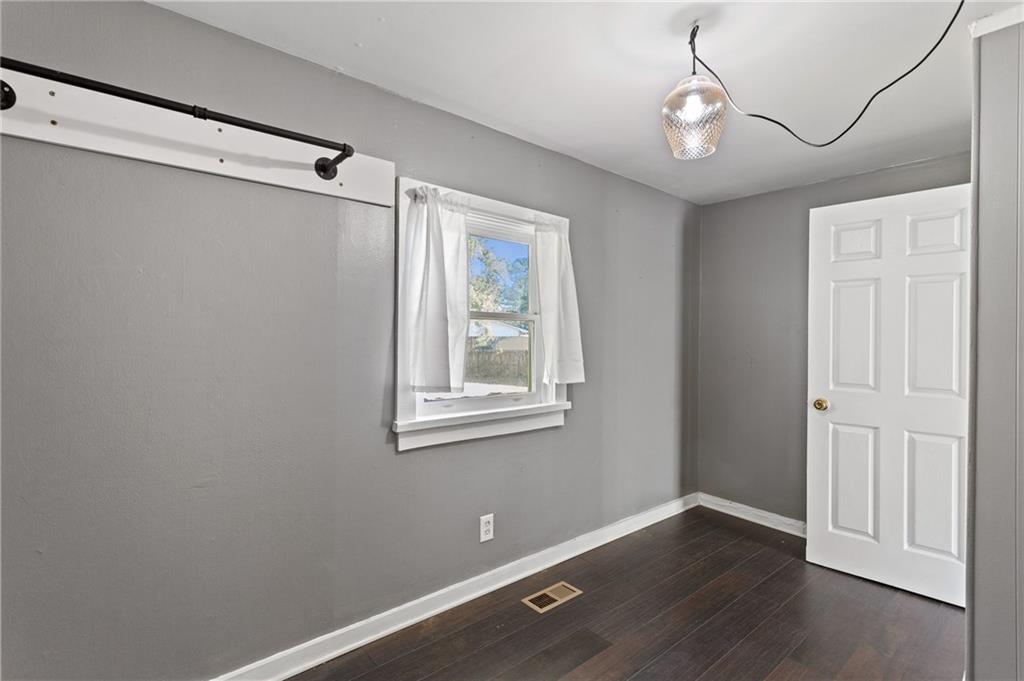 2730 Hembree Road SW