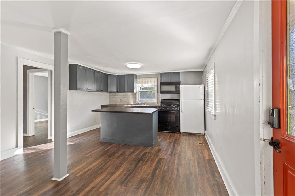 2730 Hembree Road SW