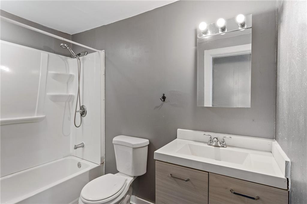 2730 Hembree Road SW