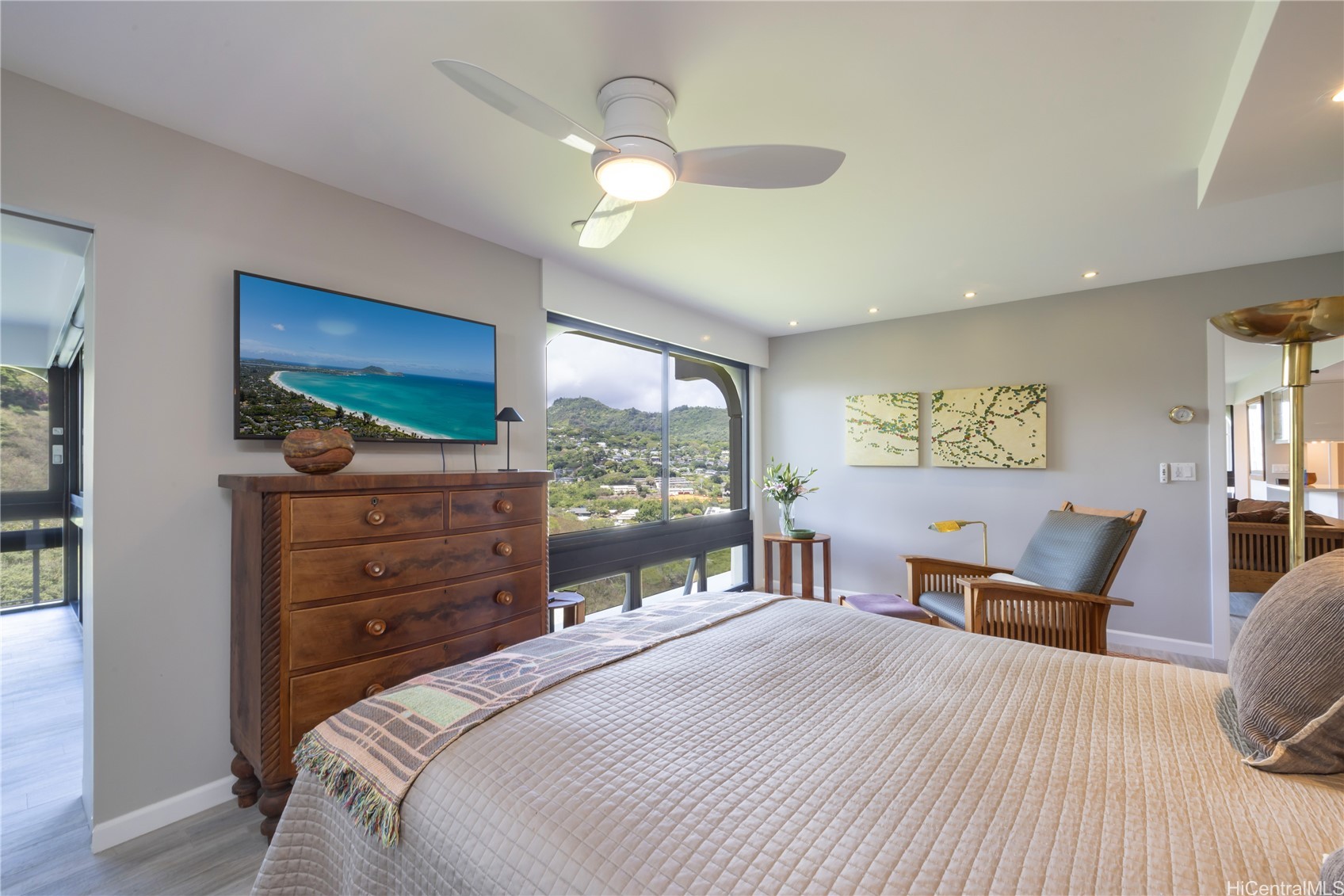 1022 Prospect Street 903E