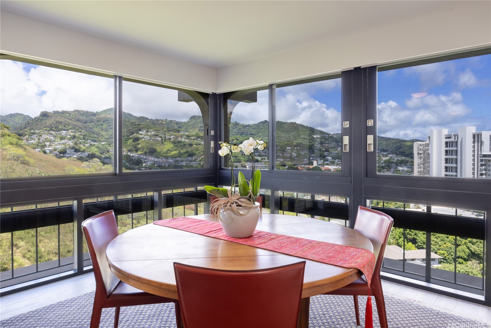 1022 Prospect Street 903E