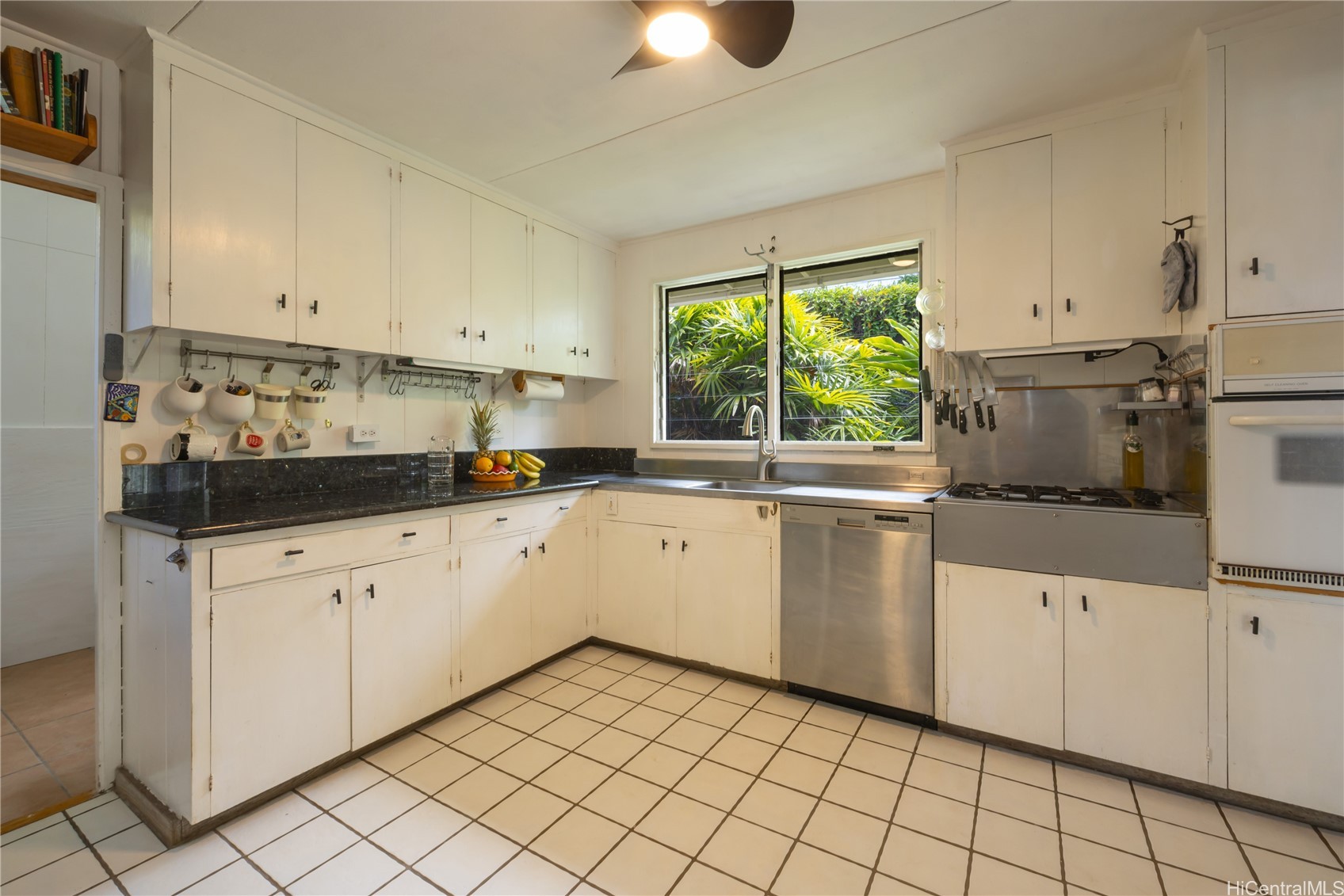 47-220 Kamehameha Highway