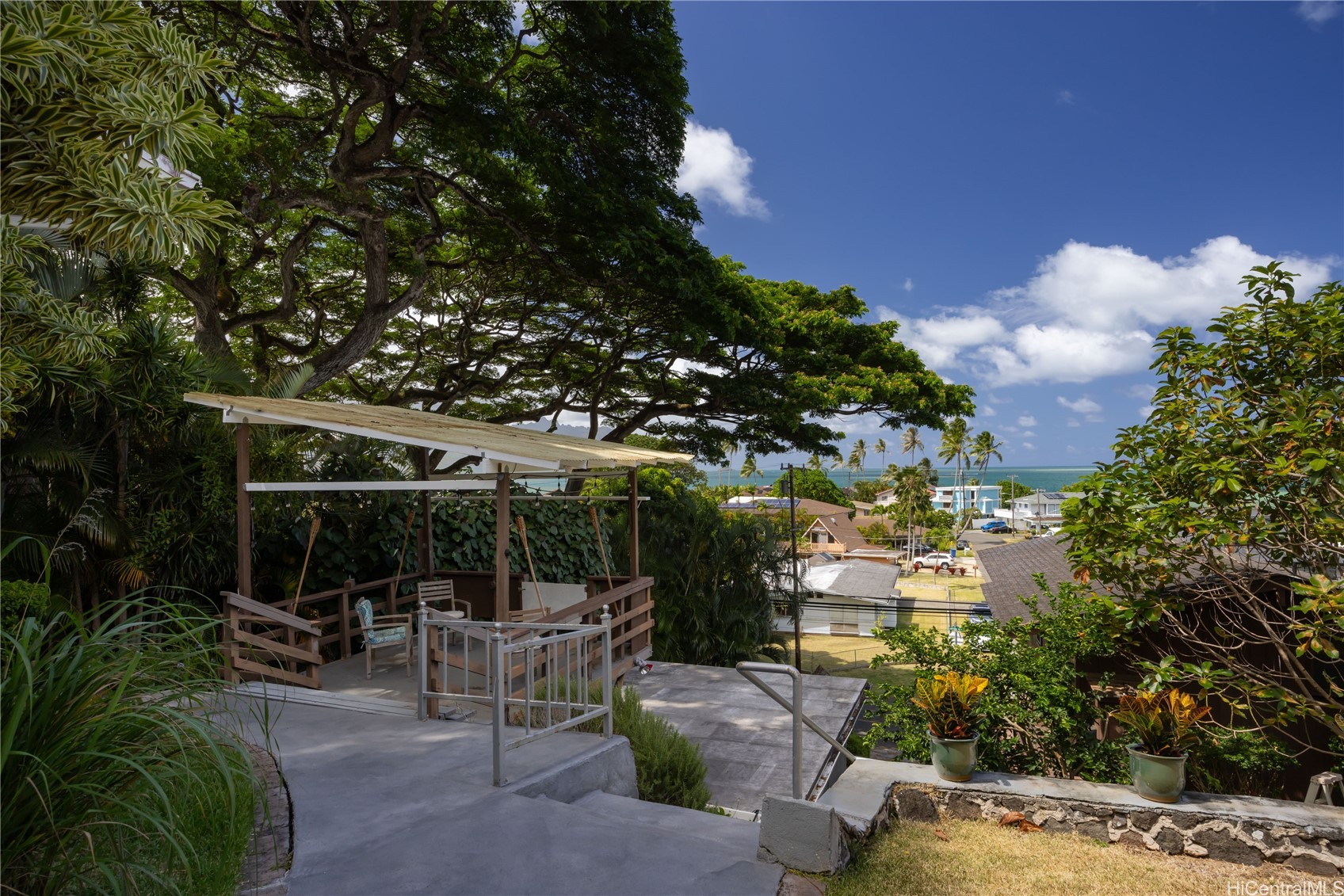 47-220 Kamehameha Highway