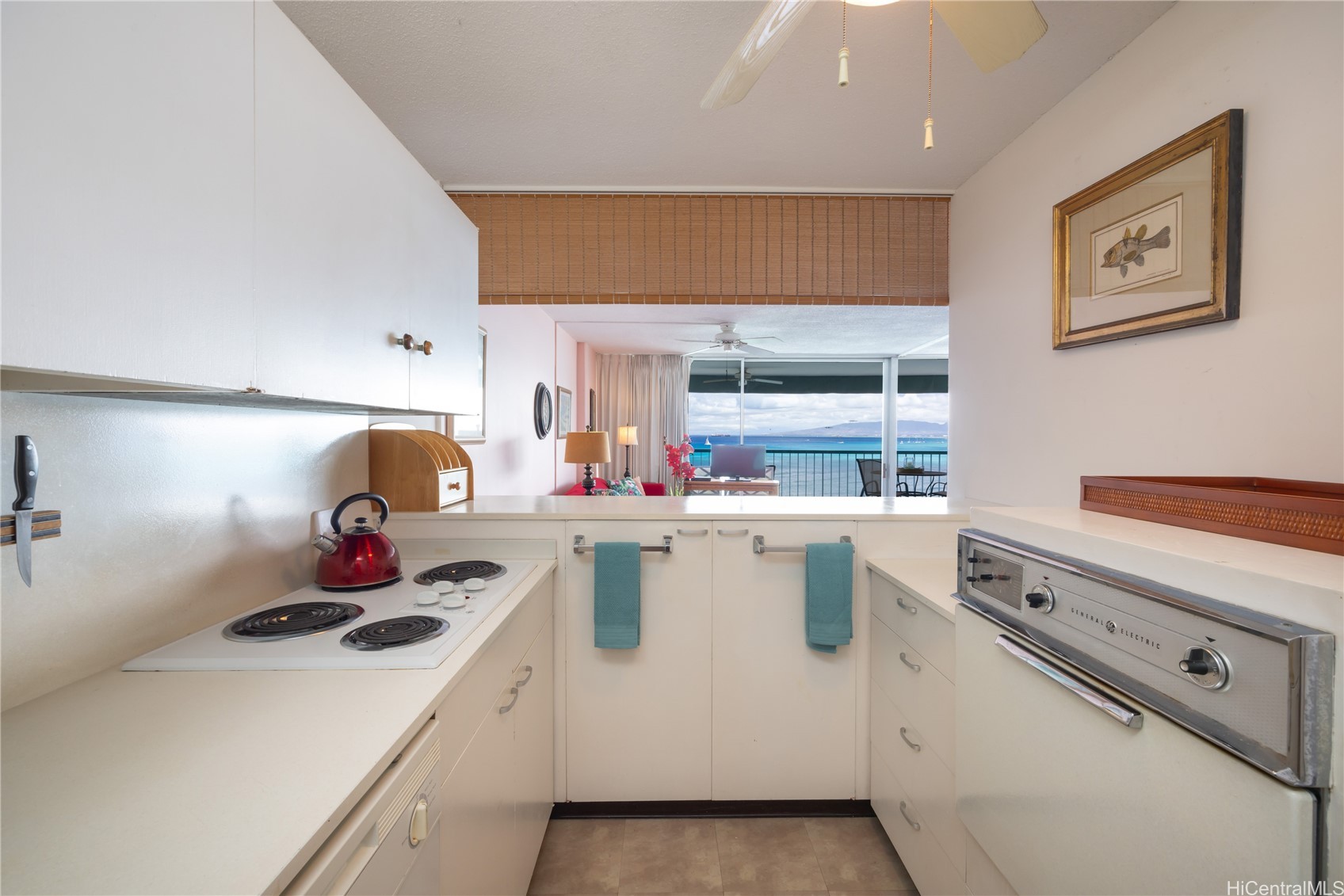 2877 Kalakaua Avenue 804