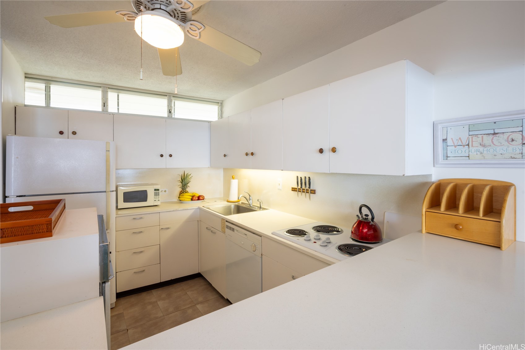 2877 Kalakaua Avenue 804