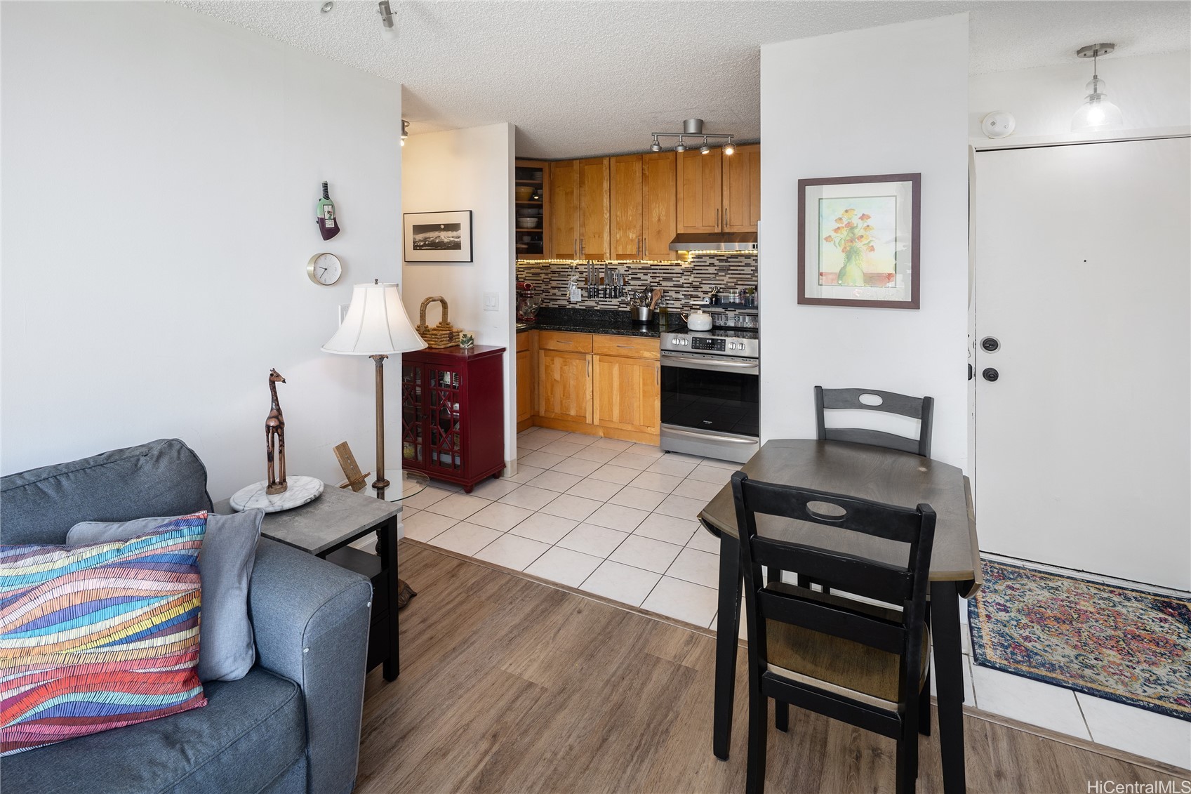 2115 Ala Wai Boulevard 1003