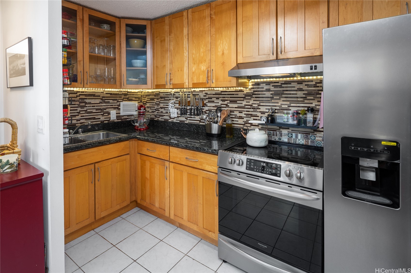 2115 Ala Wai Boulevard 1003