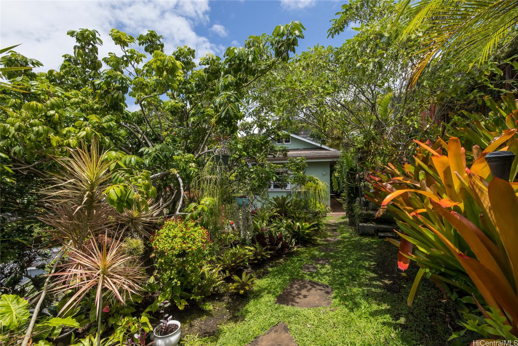 2316 Round Top Drive