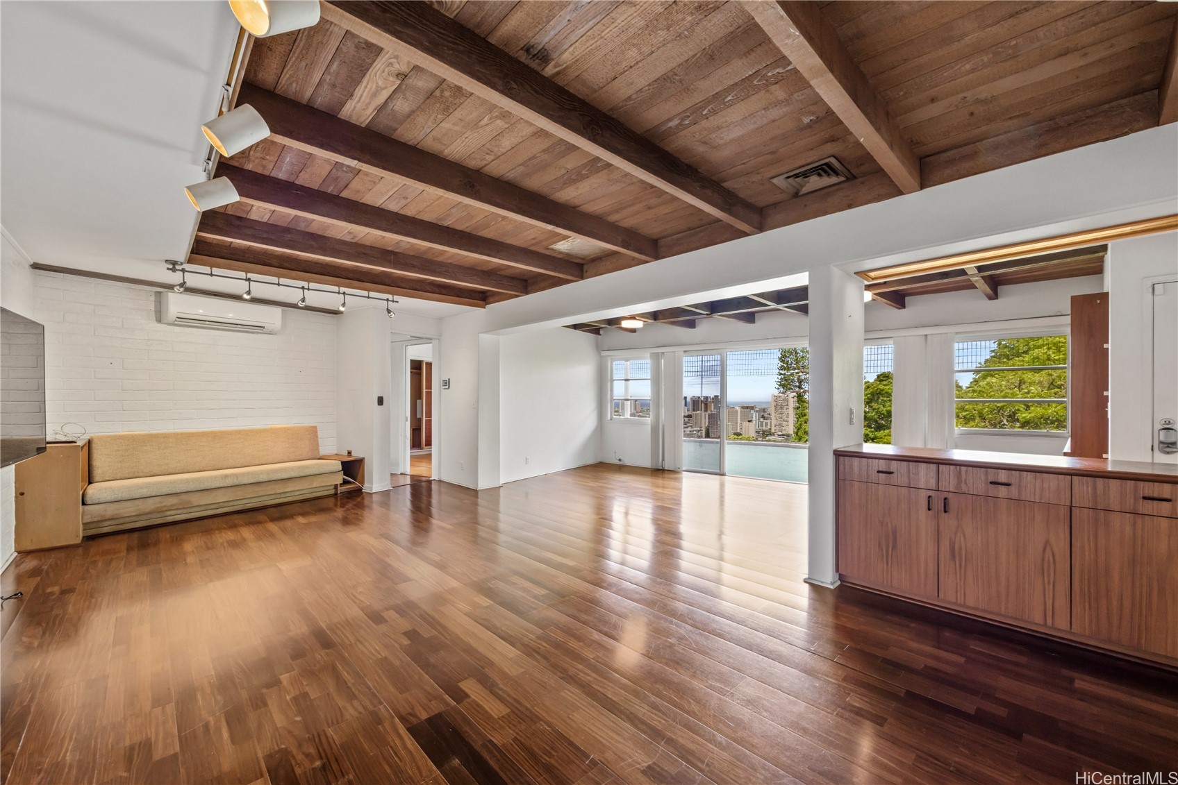 2316 Round Top Drive