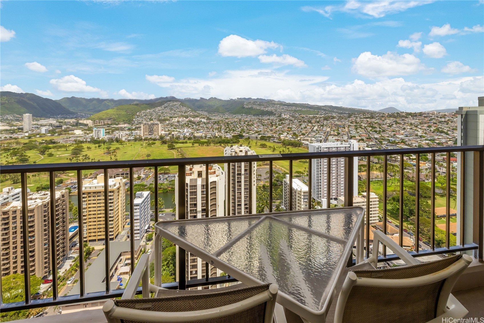 229 Paoakalani Avenue 3705