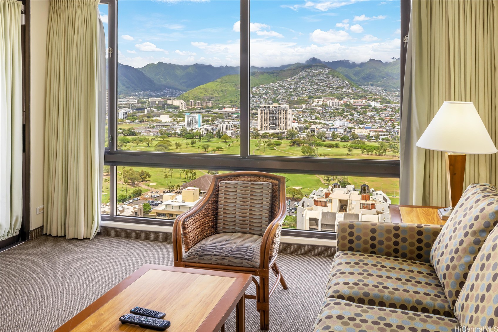 229 Paoakalani Avenue 3705